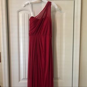 Never worn, one shoulder mesh bridesmaid dress.